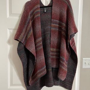 Women’s shawl